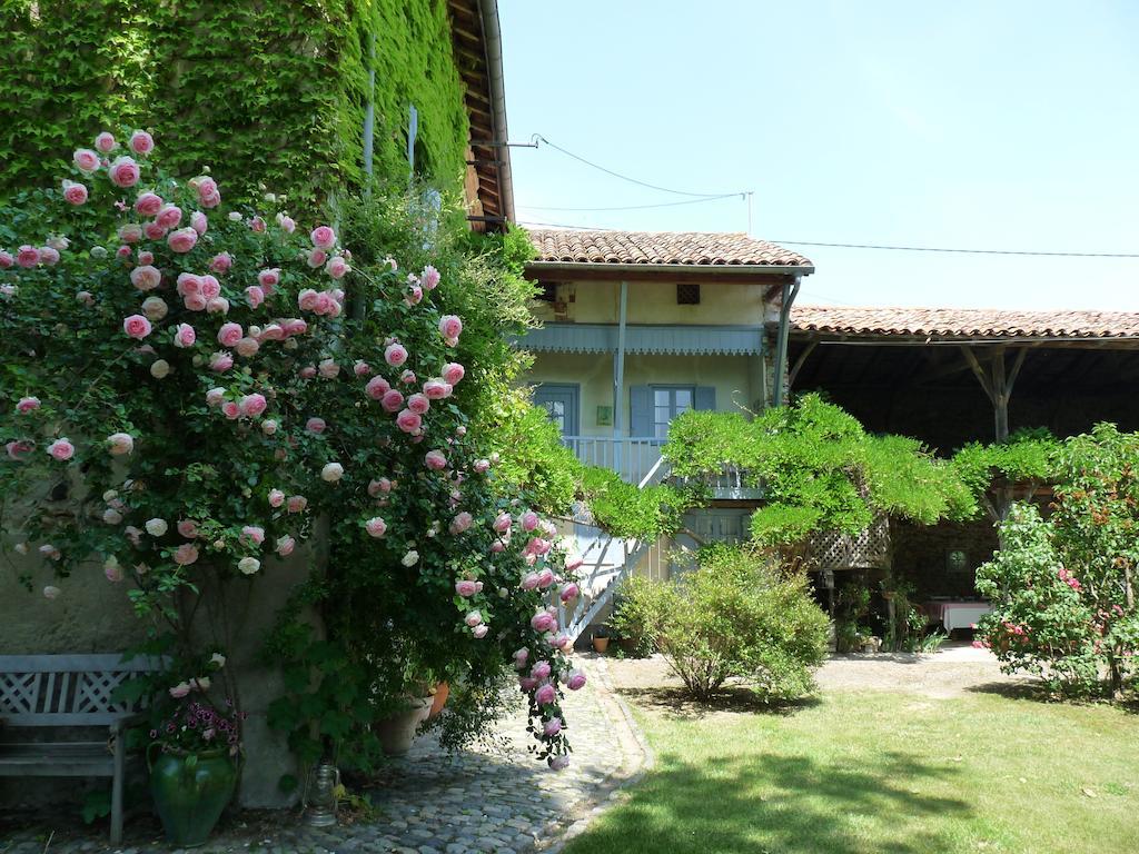 Chambres D'Hotes Les Pesques Palaminy Exterior foto